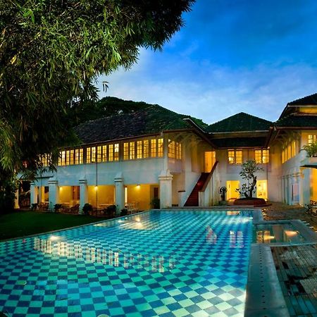 Neemrana'S- Tower House Hotell Kochi Eksteriør bilde